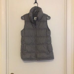 Zip up puffy vest